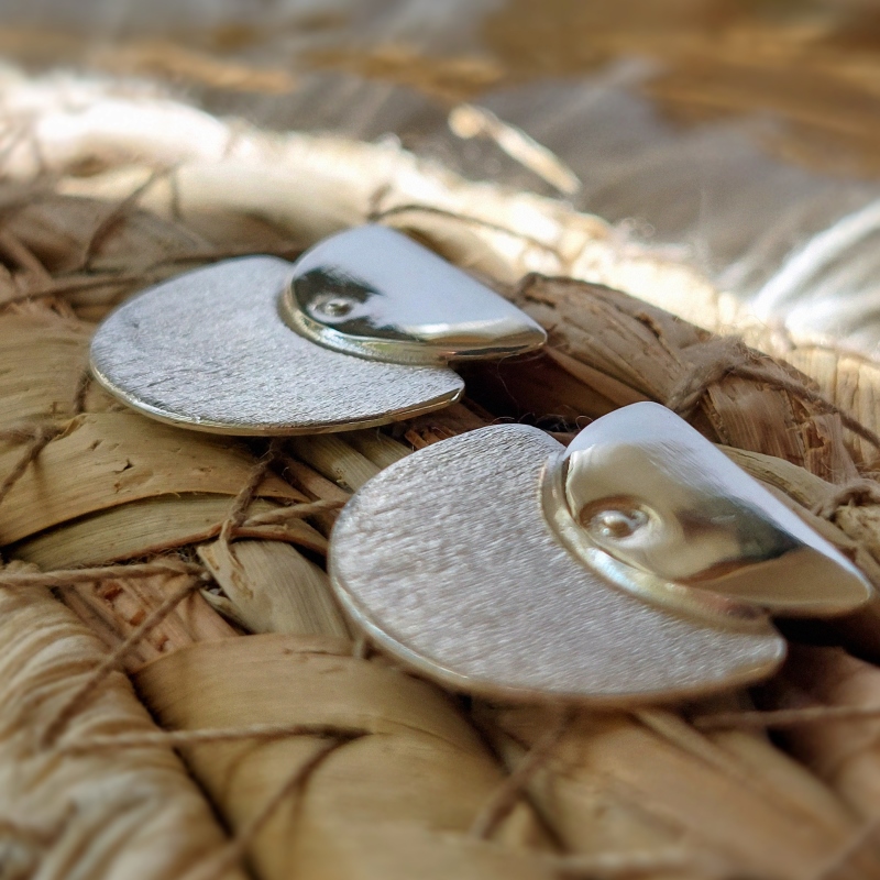 Boucles d'oreilles demi-lune 4